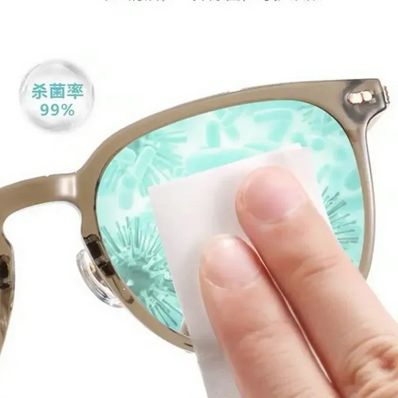 20 PCS Glasses Cleaner Wet Wipe Disposable Anti Fog
