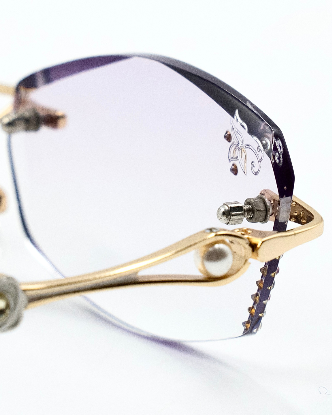 Veloura Signature Fashion Tinted Glasses