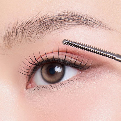 Roll to Definer Steel Mascara