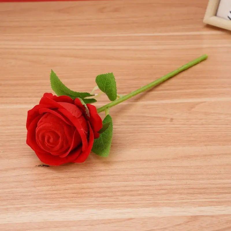 Elegant Velvet Rose Ring Box