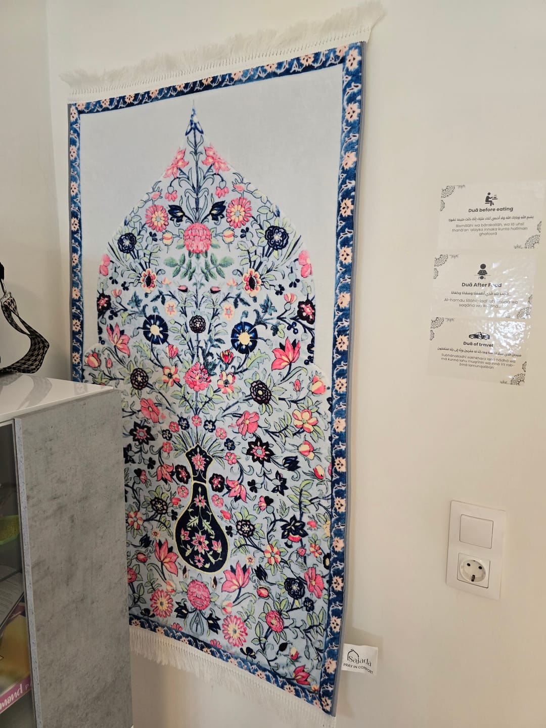 Wall-Mounted Prayer Mat Holder