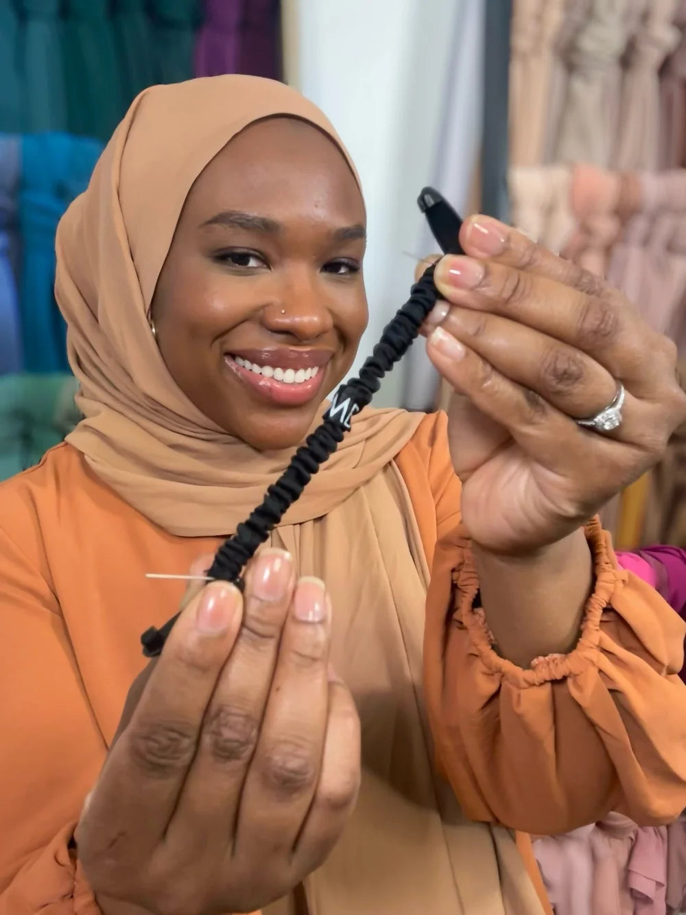 Stretchy Hijab with Double Pin