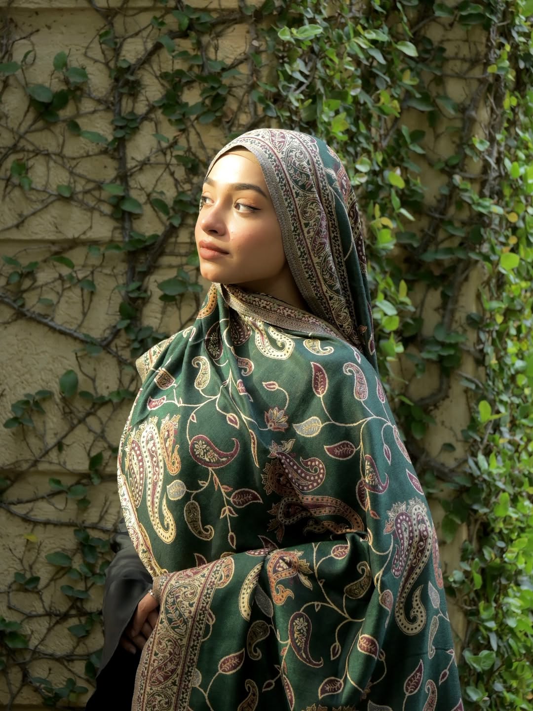 ✨Traditional Embroidered Pashmina Hijab 🌸