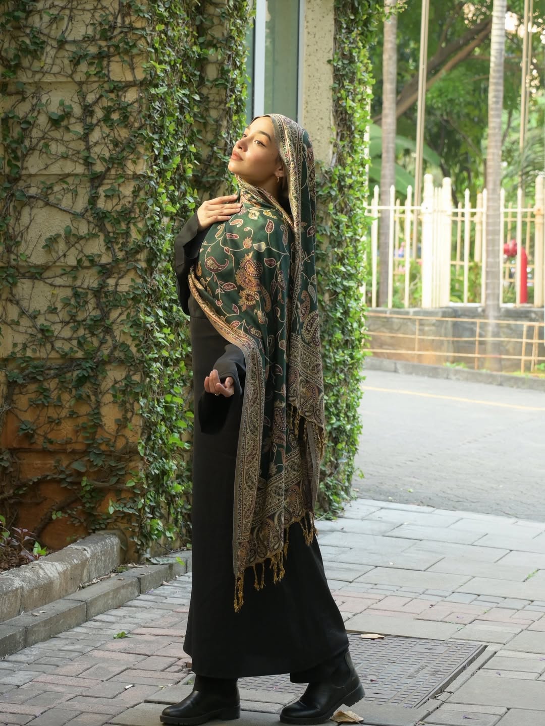 Traditional Embroidered Pashmina Hijab 🌸