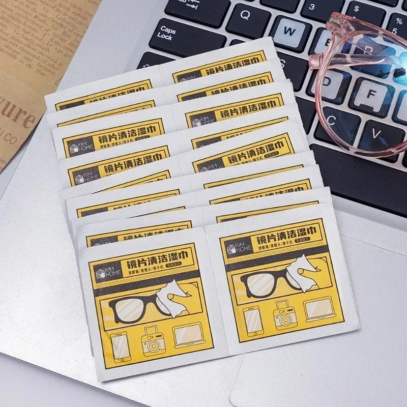 20 PCS Glasses Cleaner Wet Wipe Disposable Anti Fog