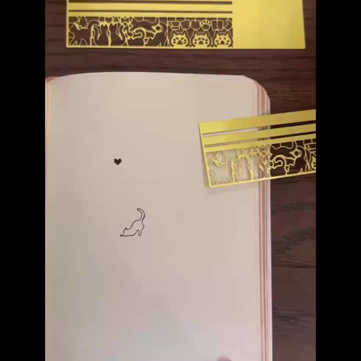 Cat-Shaped Hollow Ruler & bookmark