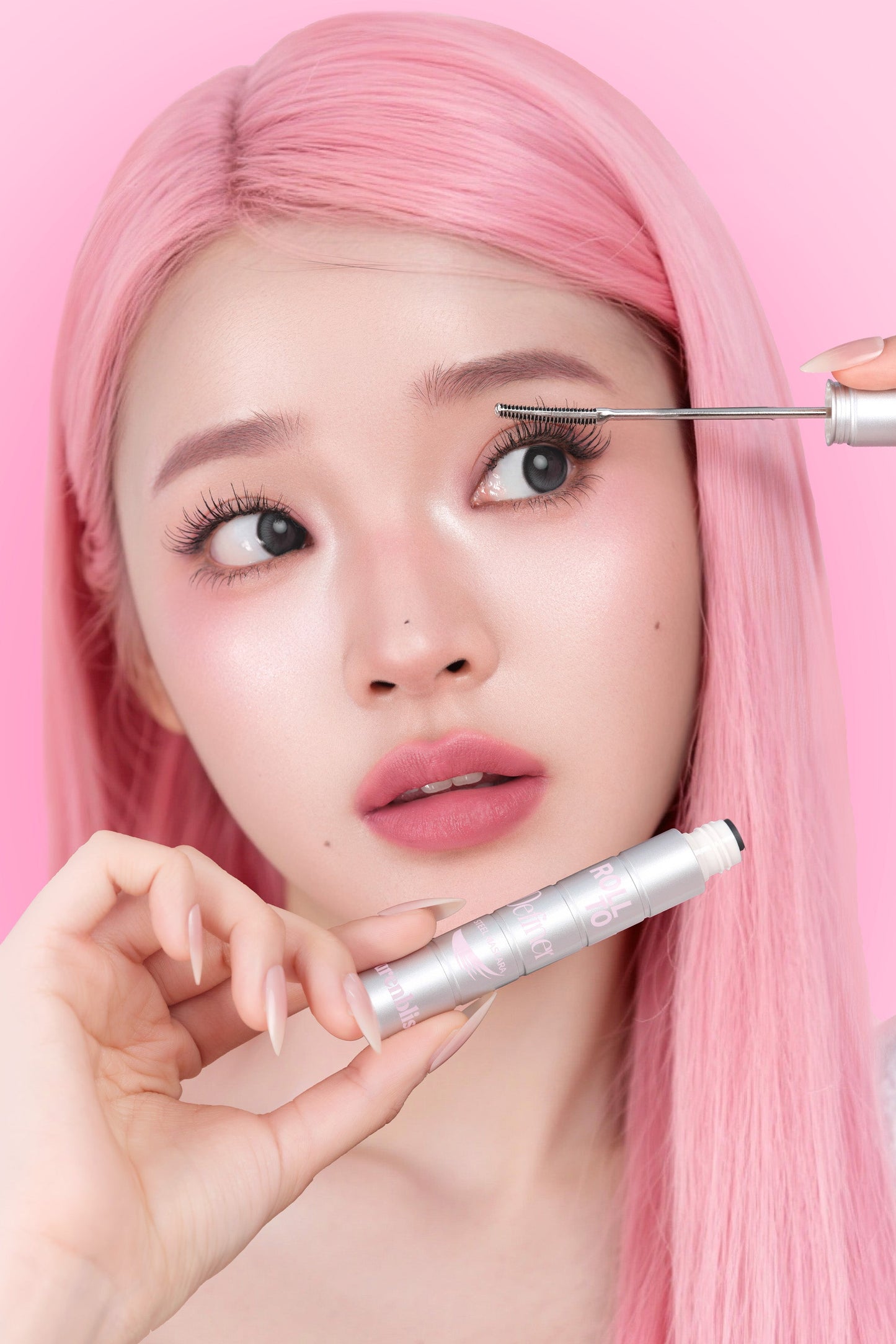 Roll to Definer Steel Mascara