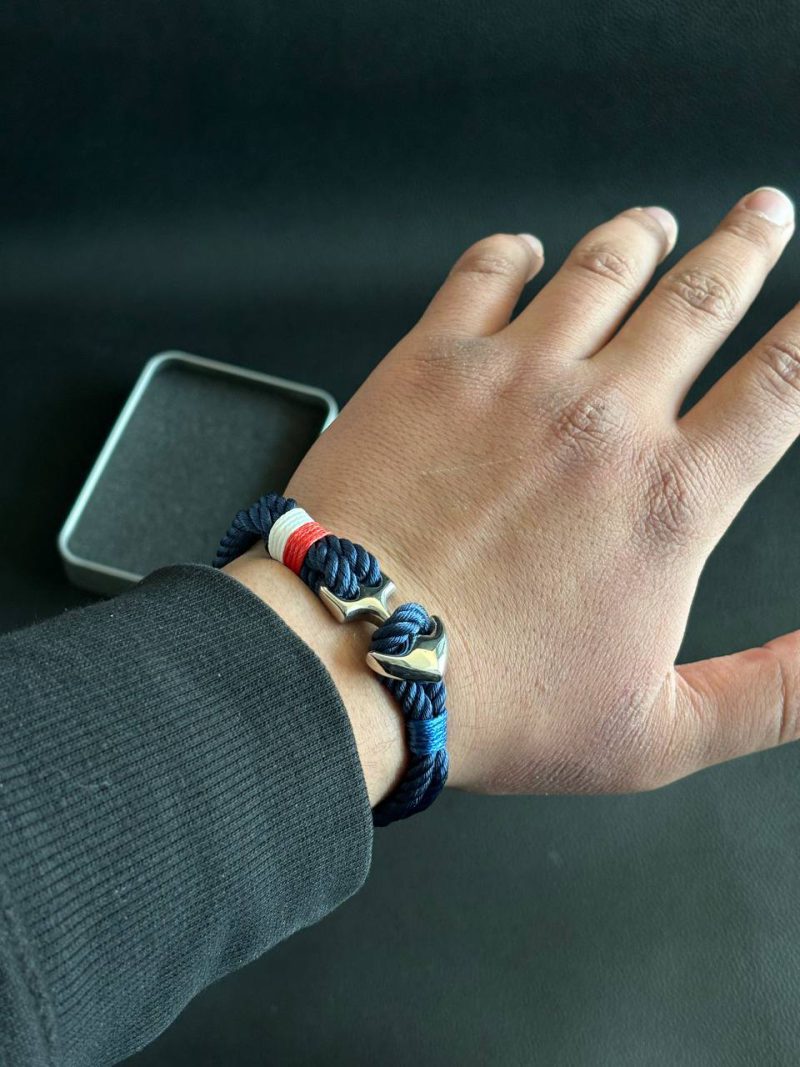 FASHION ANCHOR BRACELET